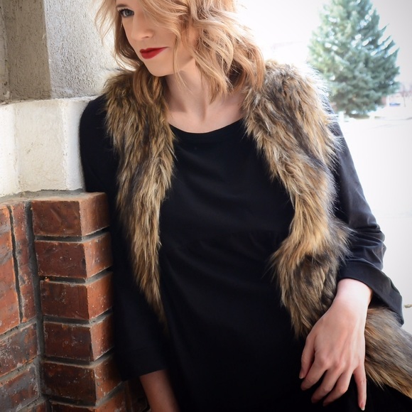 FAUX Fur Vest - Handmade - Picture 1 of 9